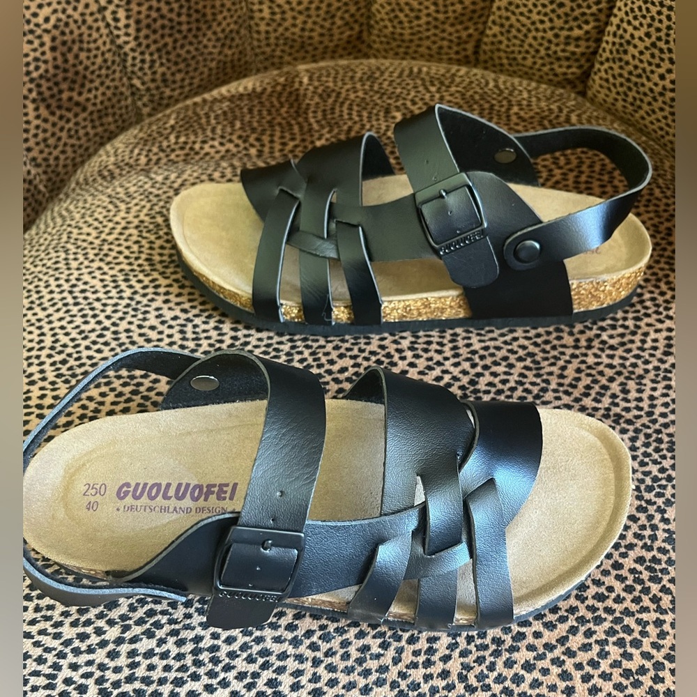 Black Birkenstock-like Sandals